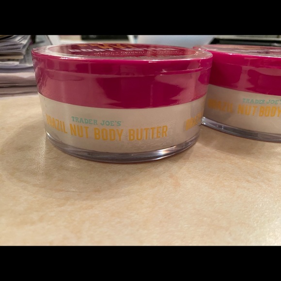 SOLD OUT - Picture 4 of 4